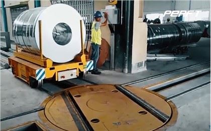 30トンの輸送用スチールコイルの容量を持つレールトランスファーカート